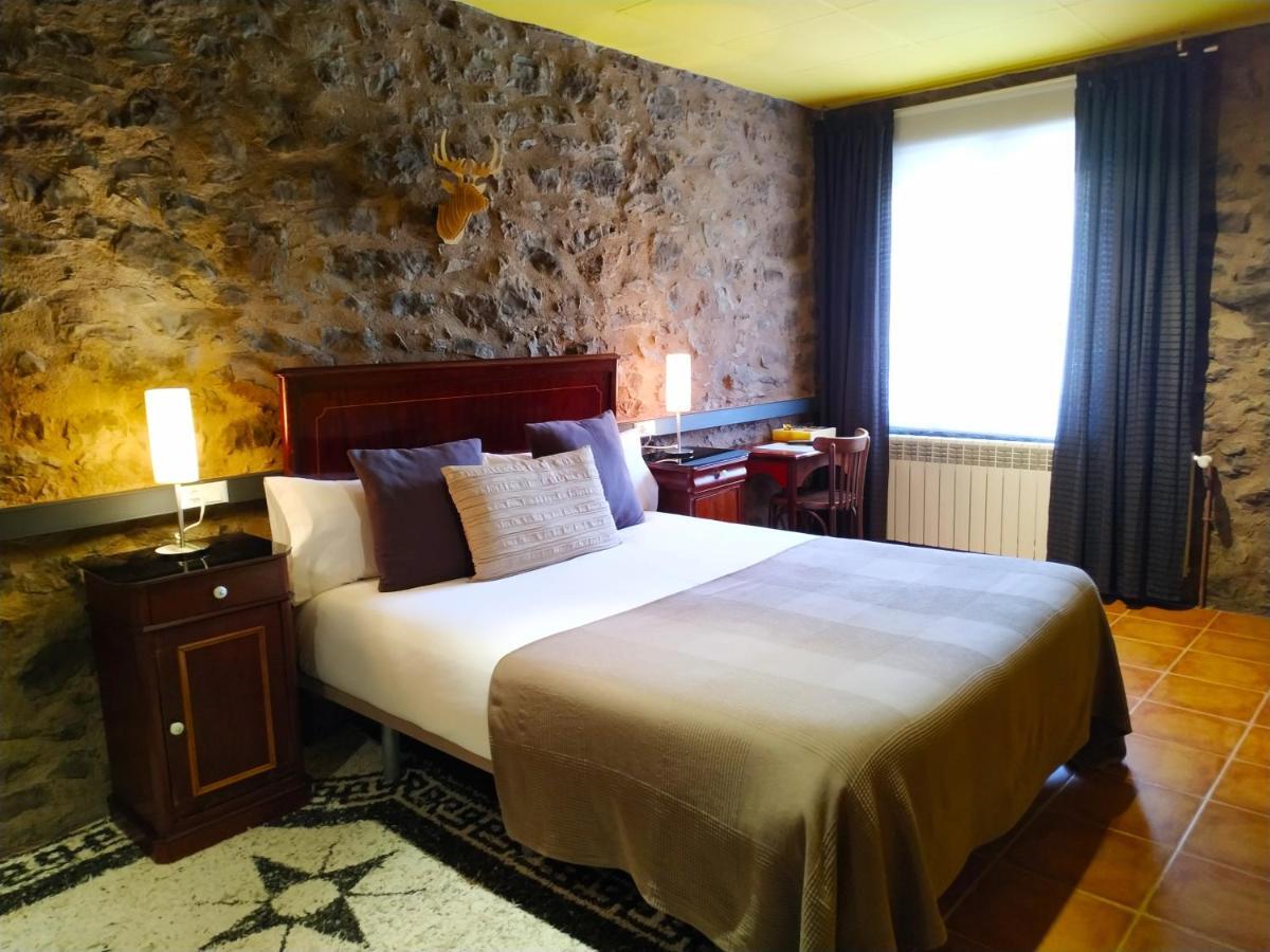Hotel Rural Curia El Castellar Exterior photo